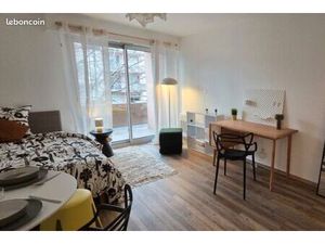 Studio meublé rénové ORLEANS SUD