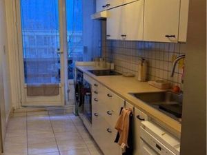 F3 lumineux à louer 1300/mois