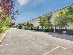 Local d'activités à louer