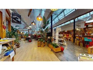 Local commercial à vendre