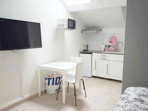 Studio meublé 23m² – TOUT INCLUS (eau/élec/gaz/internet) – Parking – Mondelange