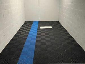 RARE Loue garages sécurisés/électrifiés