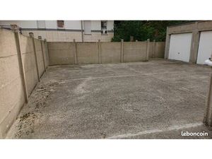 Parking pour moto à louer à LENS hyper centre ville