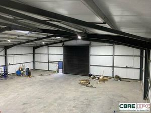 Local d'activités à louer