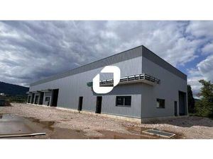 Local d'activités à vendre