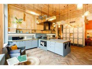 Chambre dans une grande maison au coeur de Saint-Gilles