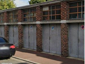 Grand garage a louer a tourcoing
