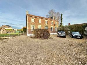 Maison alliant charme et volume au cœur d’Orp-le-Grand