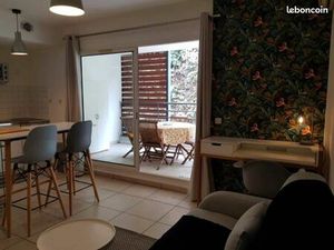 Studio 1 pièce 19 m²