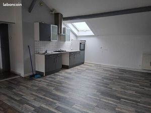 Appart T 3 centre st vallier