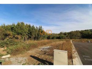 Terrain constructible viabilisé à vendre