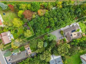 Terrain à bâtir de ± 25 ares 38 – Orientation Sud -