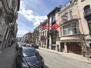 Maison à vendre avec terrasse et jardin   Ixelles (VBD62586)