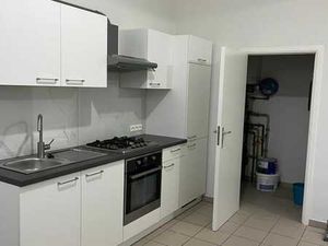 Appartement rénové - Emplacement idéal!