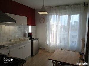 T1 meublé 33m2 - balcon - toutes charges comprises -idéal étudiant - Kergoat / proche UBO