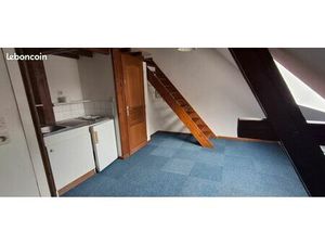 Cambrai loue studio mezza 500 m du complexe universitaire