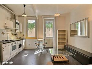 Appartement T1/2 au calme sans vis à vis