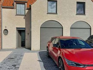 Maison à louer à Lombardsijde € 1.250 (LIC3F) - Fanny Heydens | Zimmo