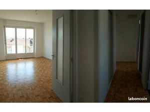 PAU – F3 en très bon état - 540 (Charges Comp)