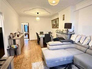 Appartement 2 chambres dans petit immeuble sans charges !!