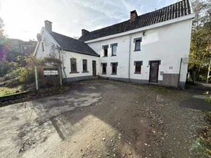 Projet de rénovation avec potentiel - Maison sur un terrain