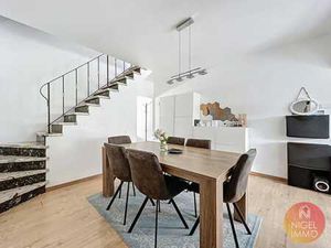 Liège  4F  3 CHS  terrasse  élec. conf  parking.