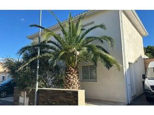 Maison Paulhan m² T-5 à vendre  430 000 €