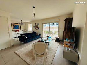 Magnifique T3 REFAIT A NEUF PLEIN SUD