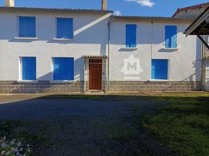 Maison familiale LEZOUX avec Grange et atelier