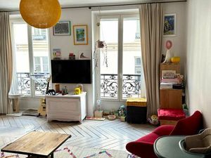 A vendre : appartement 3 pièces 2 chambre en plein cœur du Sentier