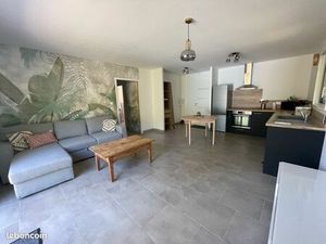 Location T2 dans villa indépendante