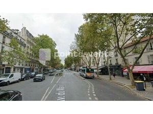 Local commercial 526 m²