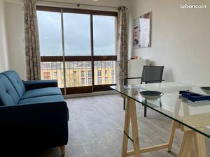 T1  28m2 + parking et cave privatifs  Centre Ville