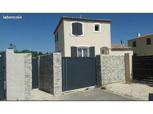 Rare Location Maison villa à Uzes