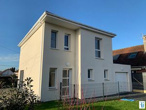 Location maison 4 pièces 100 m² à Le Mesnil-Esnard (76240)