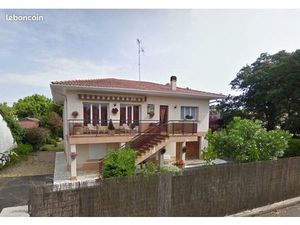 Grand appartement avec jardin à rénover