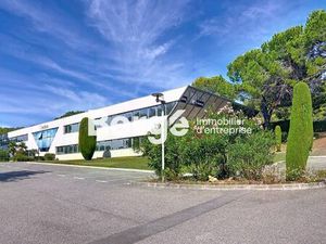 Bureau prestigieux de 468 m2 en location - Garbejaire  Provence-Alpes-Côte d'Azur