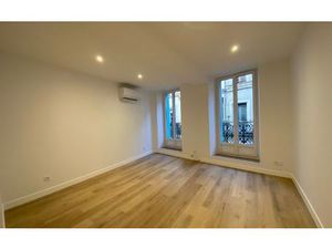 Location appartement  m² T-4 à Castres  750 €