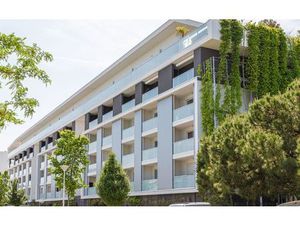 Location appartement  62.45 m² T-3 à La Rochelle  822 €