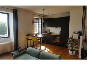 Location appartement  m² T-1 à Nantes  750 €