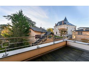 Saint-Cyr-au-Mont-d'Or Hyper centre 85 m2 avec terrasse