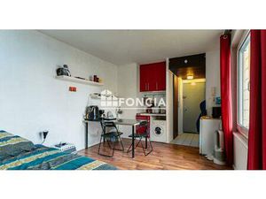 EXCLUSIVITE FONCIA - À deux pas de la gare centrale  studio vendu libre de toute occupatio