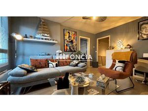 VANNES - T3 AVEC 2 PARKINGS ET CAVE