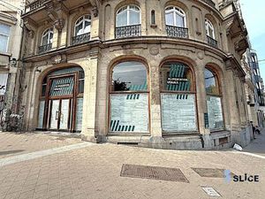 Surface commerciale à louer à Avenue de la Porte de Hal 1 Saint-Gilles (VBD63622)