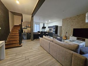 Vente Maison de ville familiale - bourg Mésanger