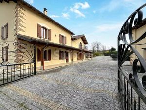 Ancien Moulin  entre étang et forêt