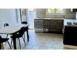 Coquette Maison de village Rénovée en Duplex – Lumineuse  Moderne et Idéalement Placée