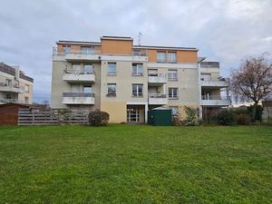 Beau 4 pieces avec garage