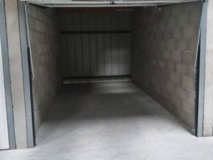 Box de stockage garde meuble garantie moins cher