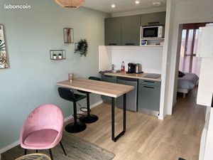 Joli studio idéalement situé  tout à proximité